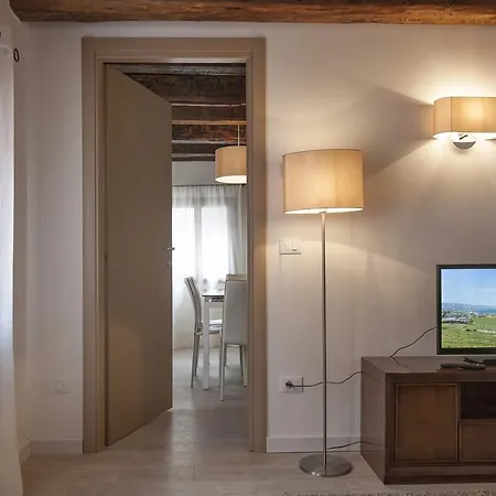 Residenza Tiziano Apartment Venice Room photo
