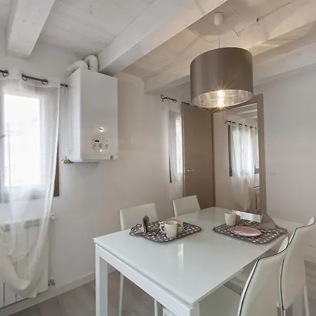 Residenza Tiziano Apartment Venice Room photo