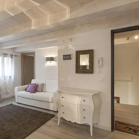 Residenza Tiziano Apartment Venice Room photo