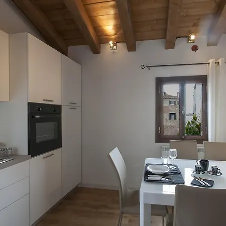 Residenza Tiziano Apartment Venice Room photo